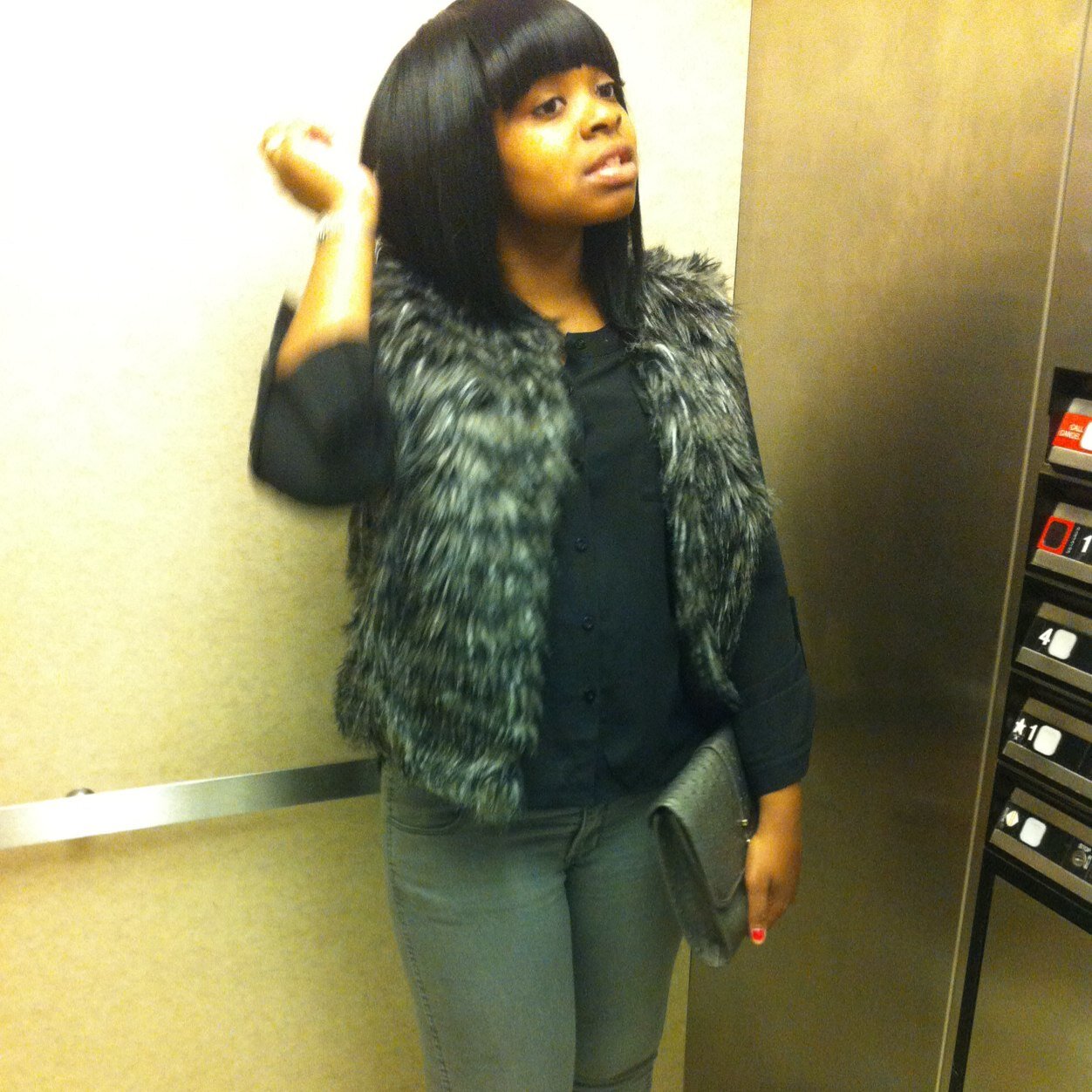 160 characters to explainn me ..impossible follow m n find out *Mrs. Cleavland *
