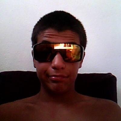 Não desisto de você e nem você de mim
Vamos até o fim~8  Te amo muito conta sempre cmg u.u MEU amor :)