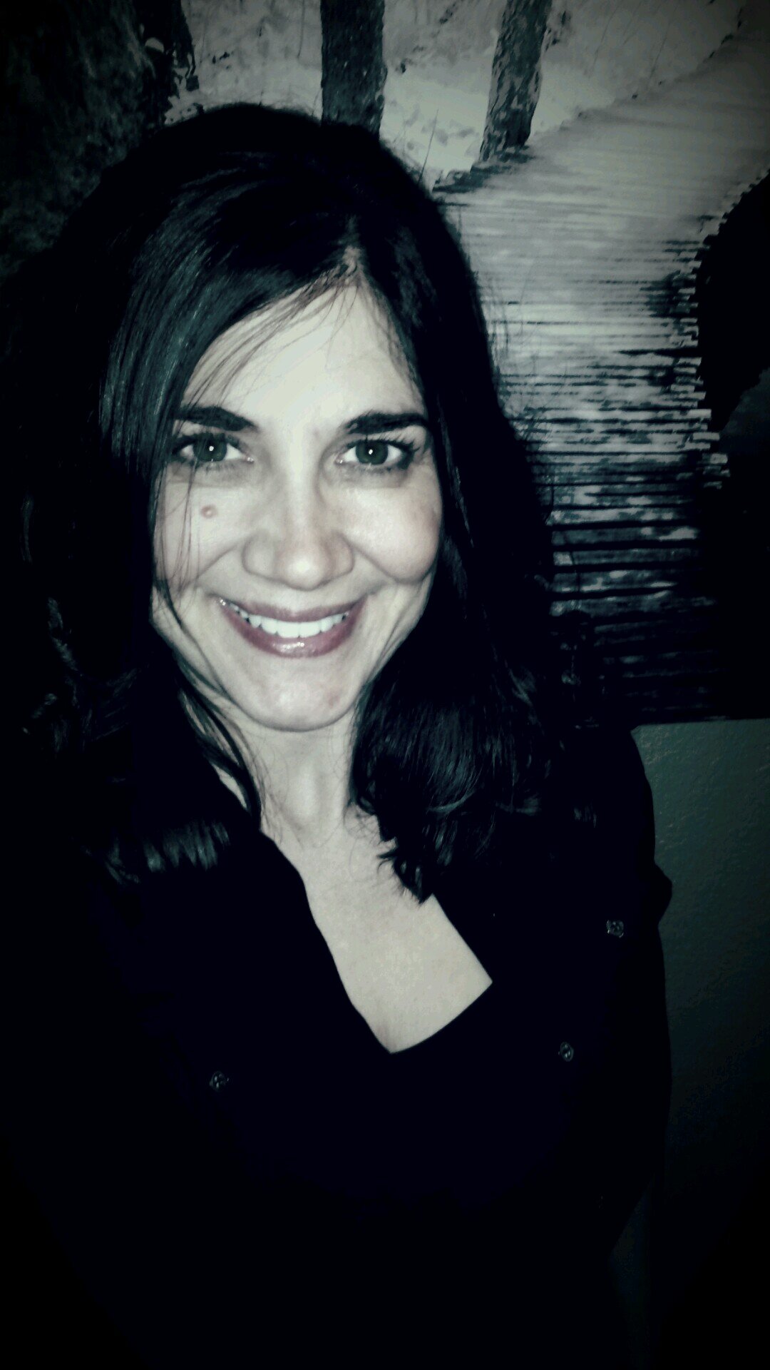 Mom, IT geekazoid, U.S.M.C. veteran, bass player, book reviewer, editor, publisher, author...where do I find the time?