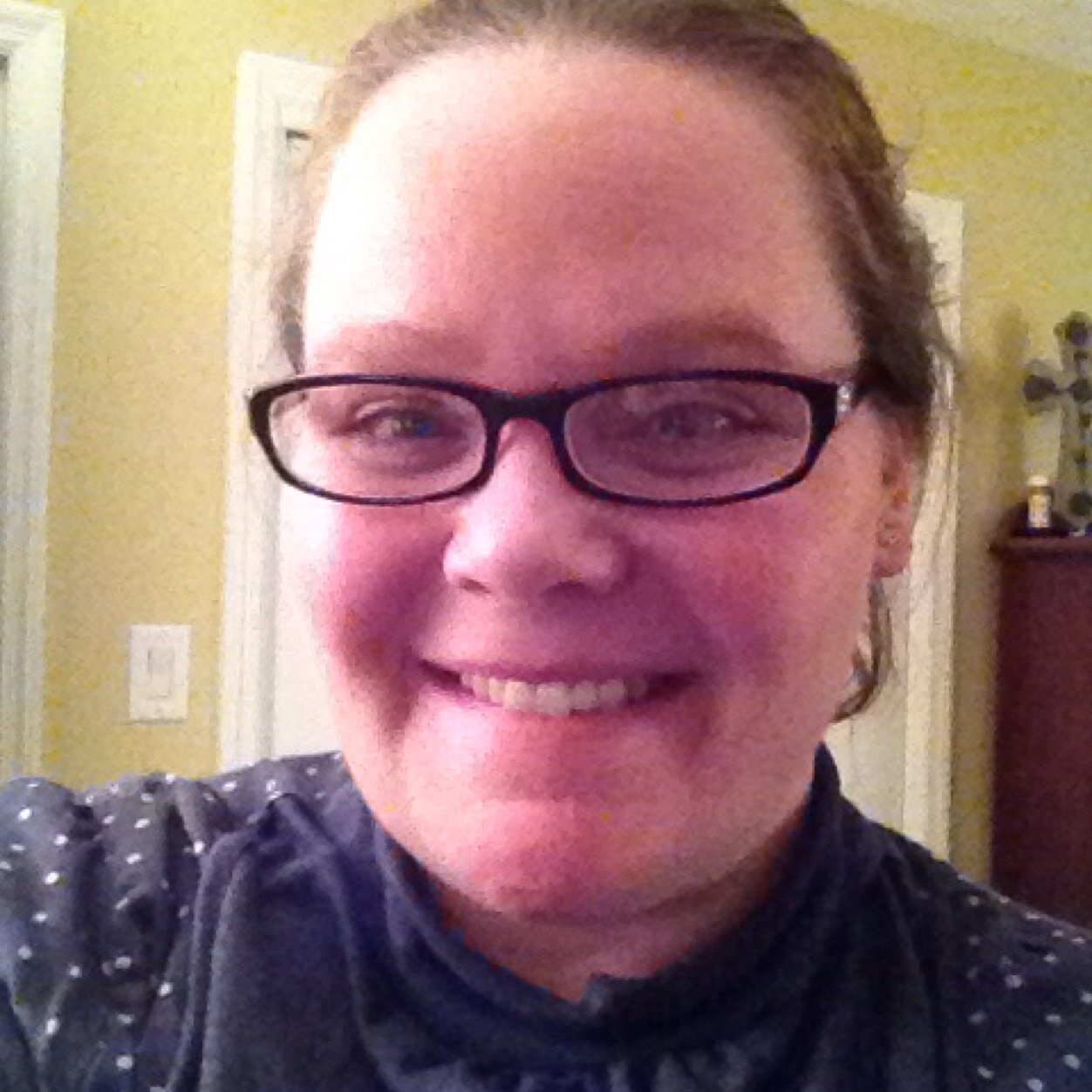 elizabethcellis's profile picture. 