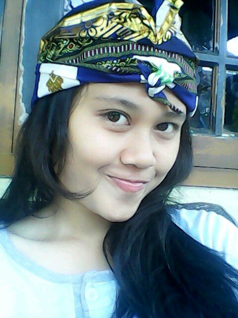 keep smail enjoy is my life :)