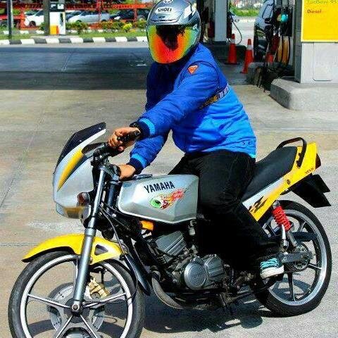 AiqAsam's profile picture. 