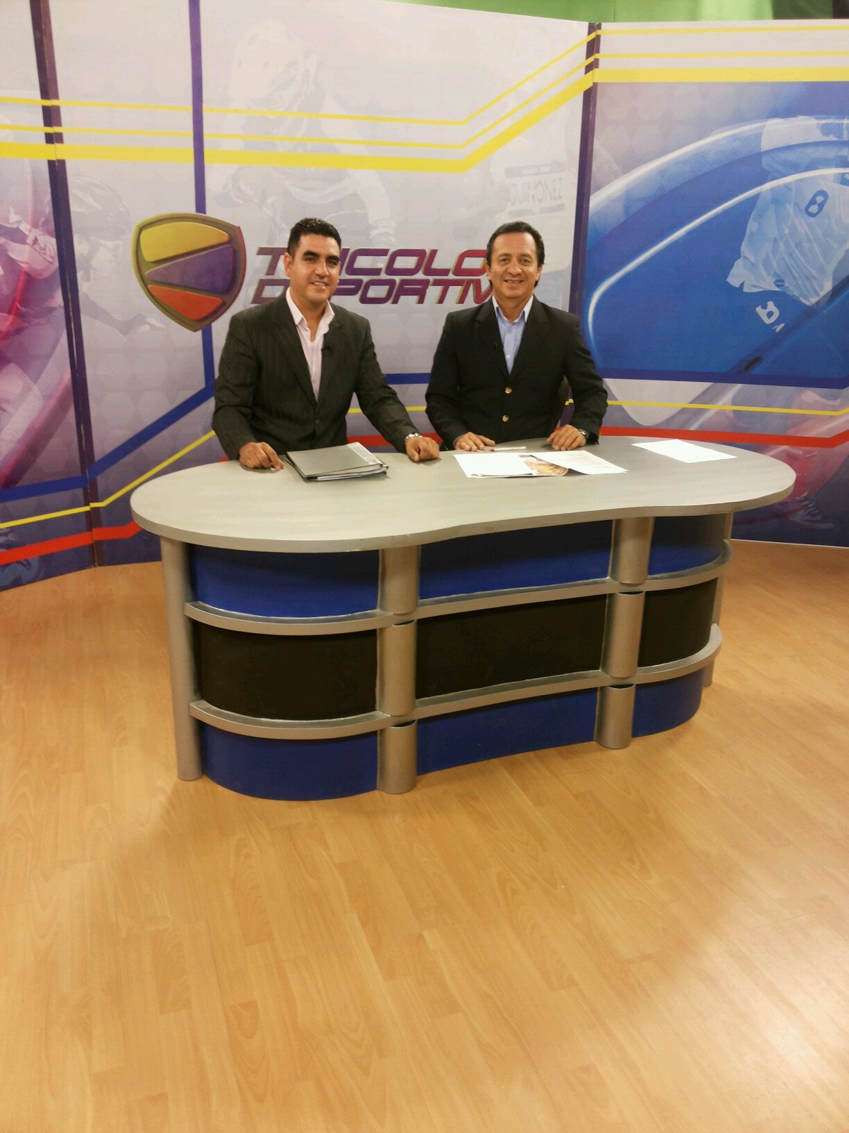 Dirigente Deportivo, DT de futbol, Coach Deportivo, Organizador Megadeportes, Director CAPTA, Ex Árbitro fútbol y, Licencia Pro Conmebol.
