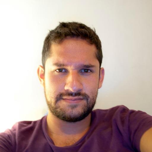 Arquitecto, gestor cultural, enamorado del arte y la cultura. Apasionado por la vida misma.