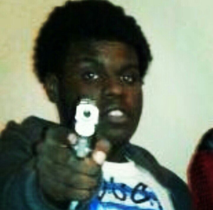 _FreeCtez's profile picture. grind to shine , stack or starve , I don't eat with who I didn't starve with !!! most niggas turn to popsicles when it gets hot others turn to murderers #DSG