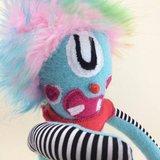#Frankenstitch  creates #handmade #kidcustoms #plush #monstas #monsters spreading the #monstalove abroad- check us out http://t.co/nV1oUbHHNw
