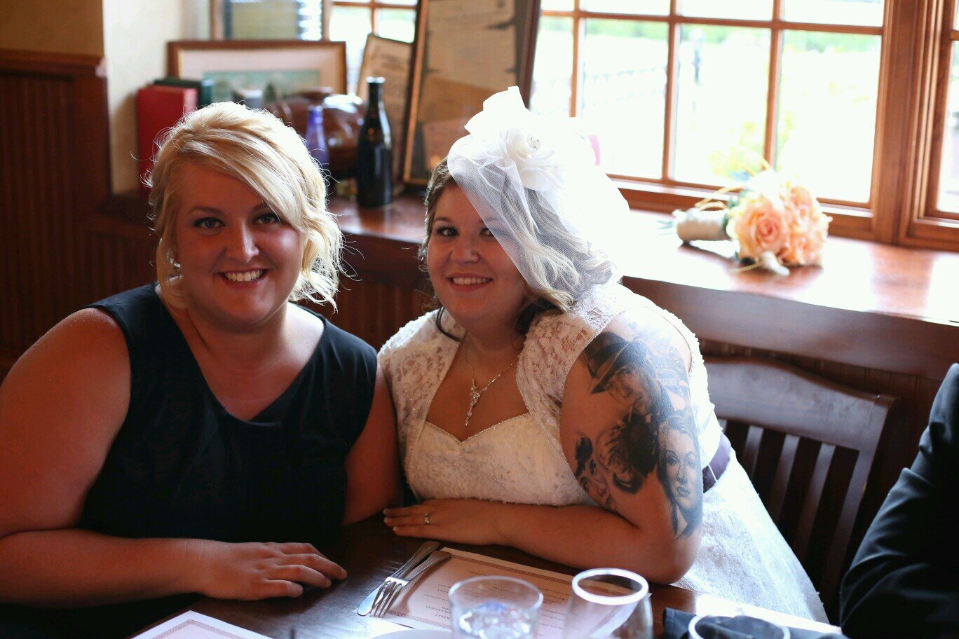 whole foodie, local food entheusiast, tattoo lover, nursing student, total wellness seeker.