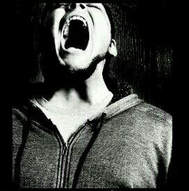 AYMAN__ALMBSHRE's profile picture. ‏‏كل ما أريده ، شخص يبقى كما كان ولا يفاجأني يوماً بأنه روح أخرى لم أعرفها .. #