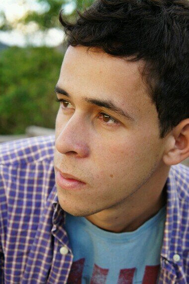 iagojunio's profile picture. Decifra-me, mas não conclua. Eu posso te surpreender!!!