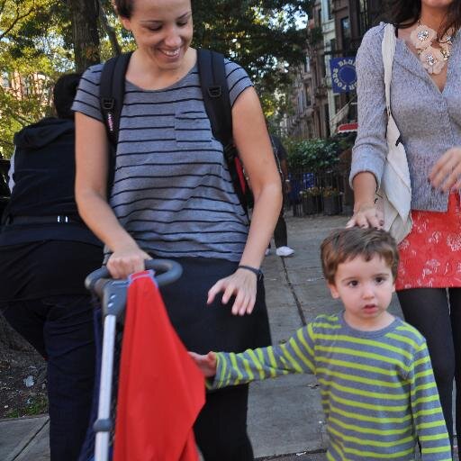 Public high school teacher: trying to do something to build a fairer society. Mom to Mateo & Celia: being one is as great as I ever thought it'd be, only better