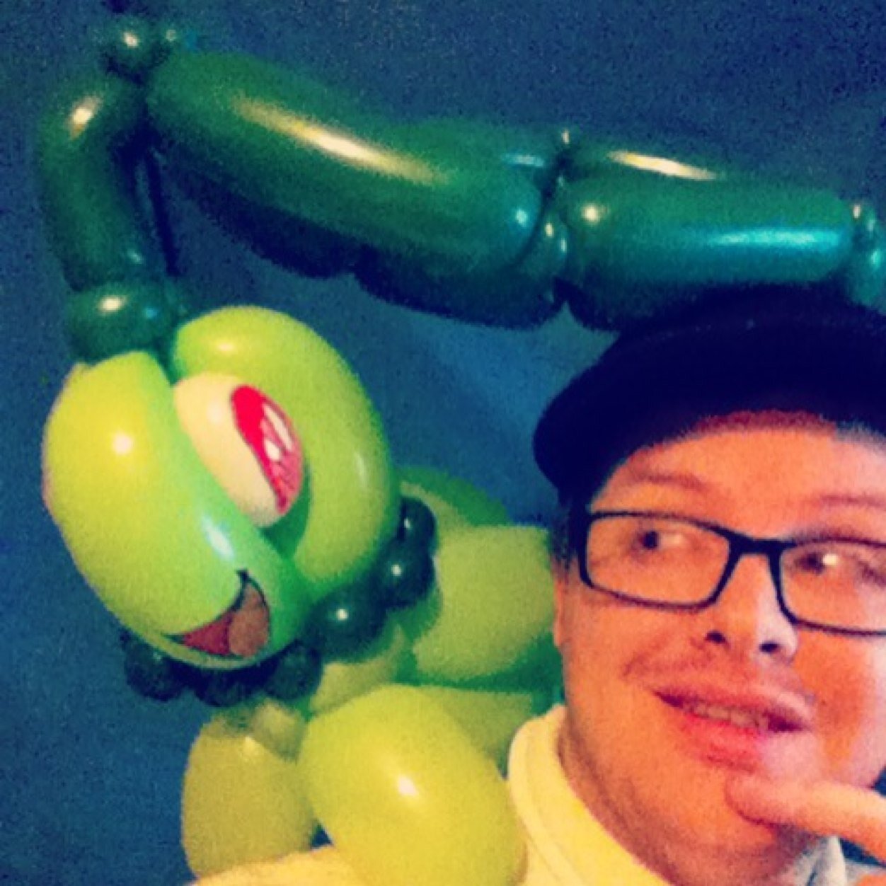 Balloon twister and decorator