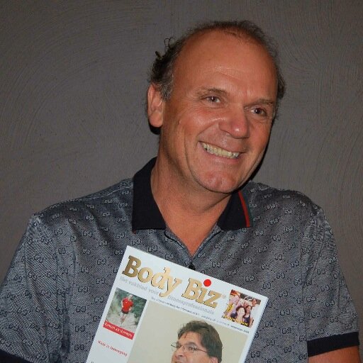 Sinds 23 jaar directeur van Body Biz International B.V.
Organisator van de Fitness & Wellness Top te Houten.
Distributeur van de fitnessvoordeelpas.nl