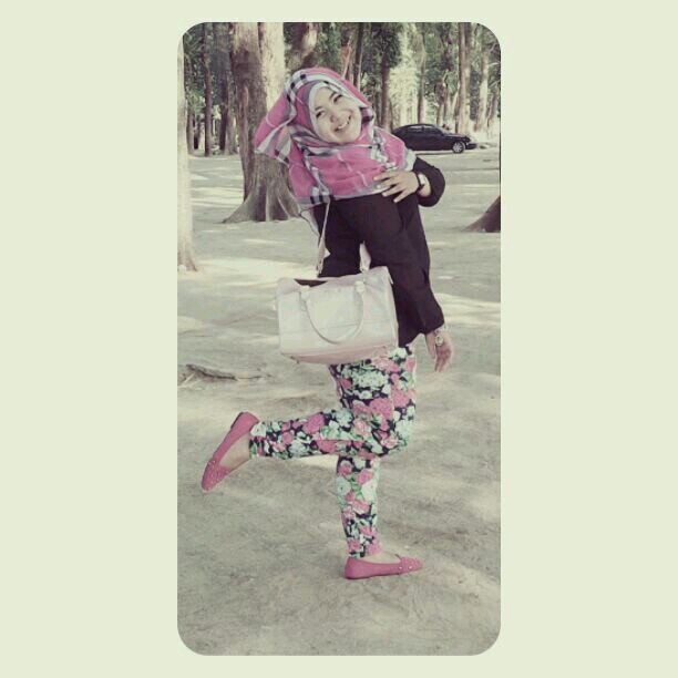 eunnieivon's profile picture. 6nov92 • ♡momdad • pin:75d15bb4 • verry love mybroda ae n very love so much senong famz ^^ • path : ivon selvia rezky • ig : ivonhollypop • 이민호