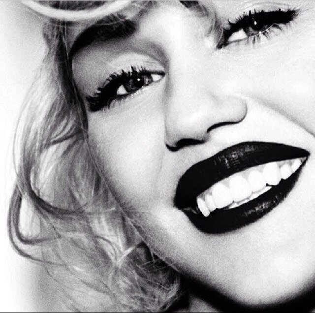 Miley Cyrus Fashionさんのプロフィール画像