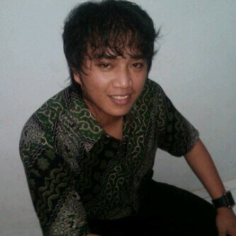 StenliIbdas's profile picture. 