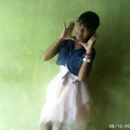 ❤''hi friends please follow my friend then I will follow you too''♥