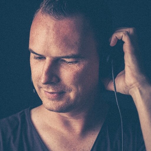 dizkodudemusic's profile picture. 