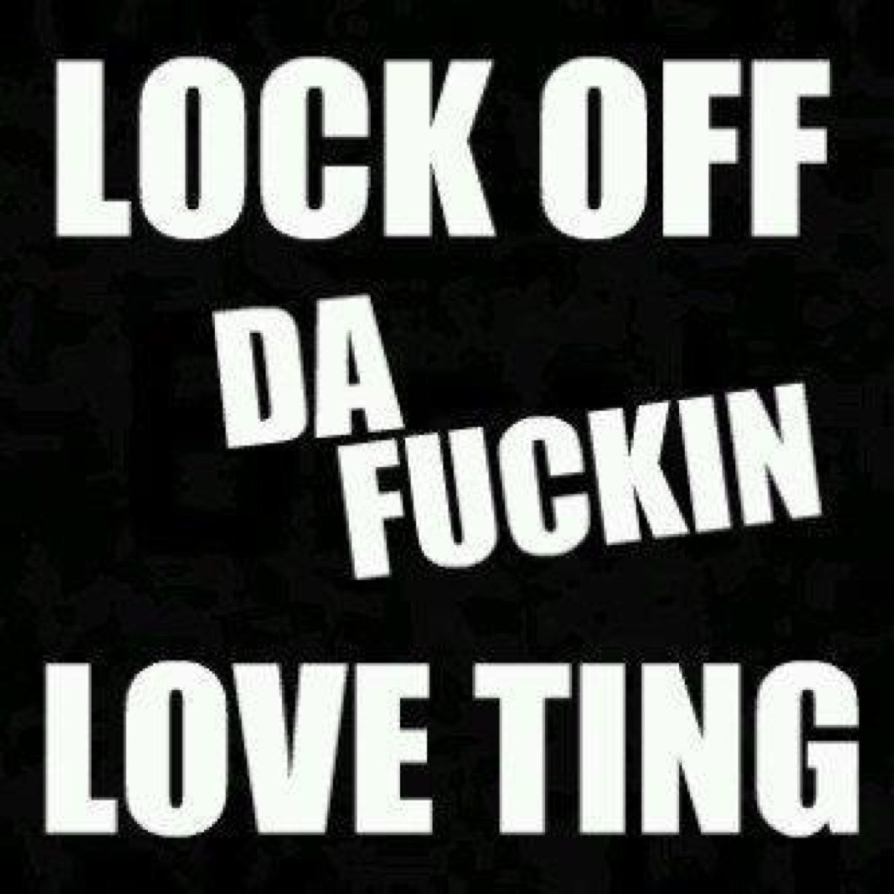 music ! #freeworldboss #3hunna #bsm #squad ! Music is my drug , the DJ is my dealer !