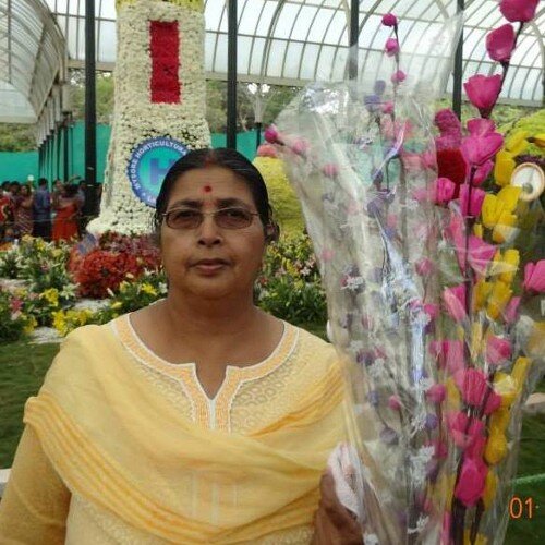 I am a simple woman. I like reading, writing and playing games. I love children and nature.I believe in God.