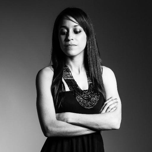 Copywriter. Social Media Manager. Thinker. Listener. I #aintnofoodie. Aspiring Entrepreneur