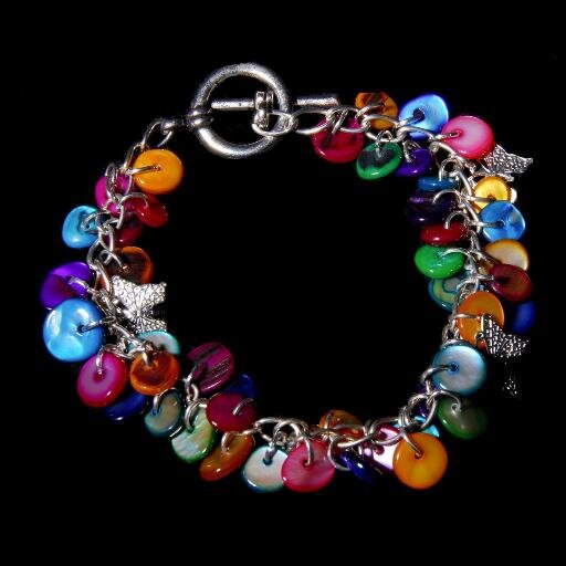 JBTreasures4you's profile picture. Jewellery designer and creator, and mother of 3