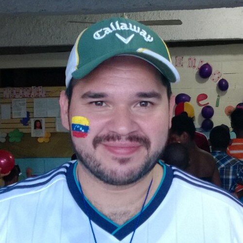Guarda los buenos recuerdos para los malos momentos y apúntate a la felicidad, a vivir lo que sientes y a saber que te sobra con tener lo que tienes.