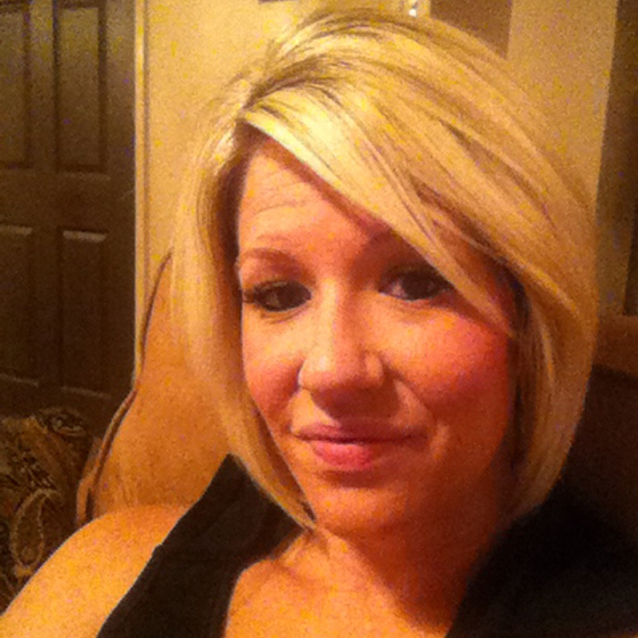 ArmourStaci's profile picture. 