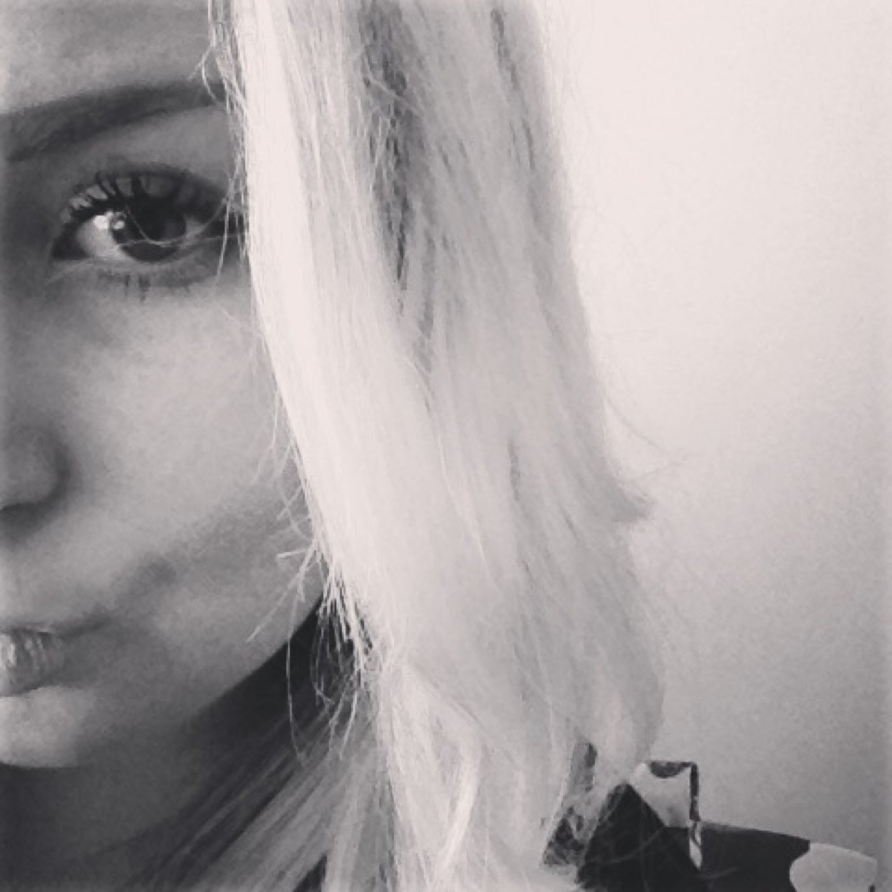 MollieHume_x's profile picture. 