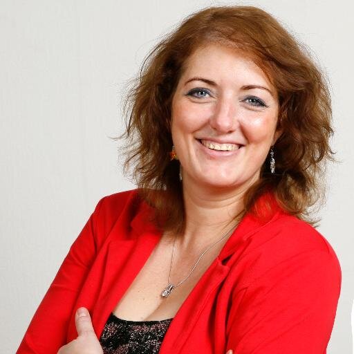 Fotograaf, tekstschrijver, communicatieallrounder, trotse Rotterdammer, moeder van 1, sushilover, nachtuil