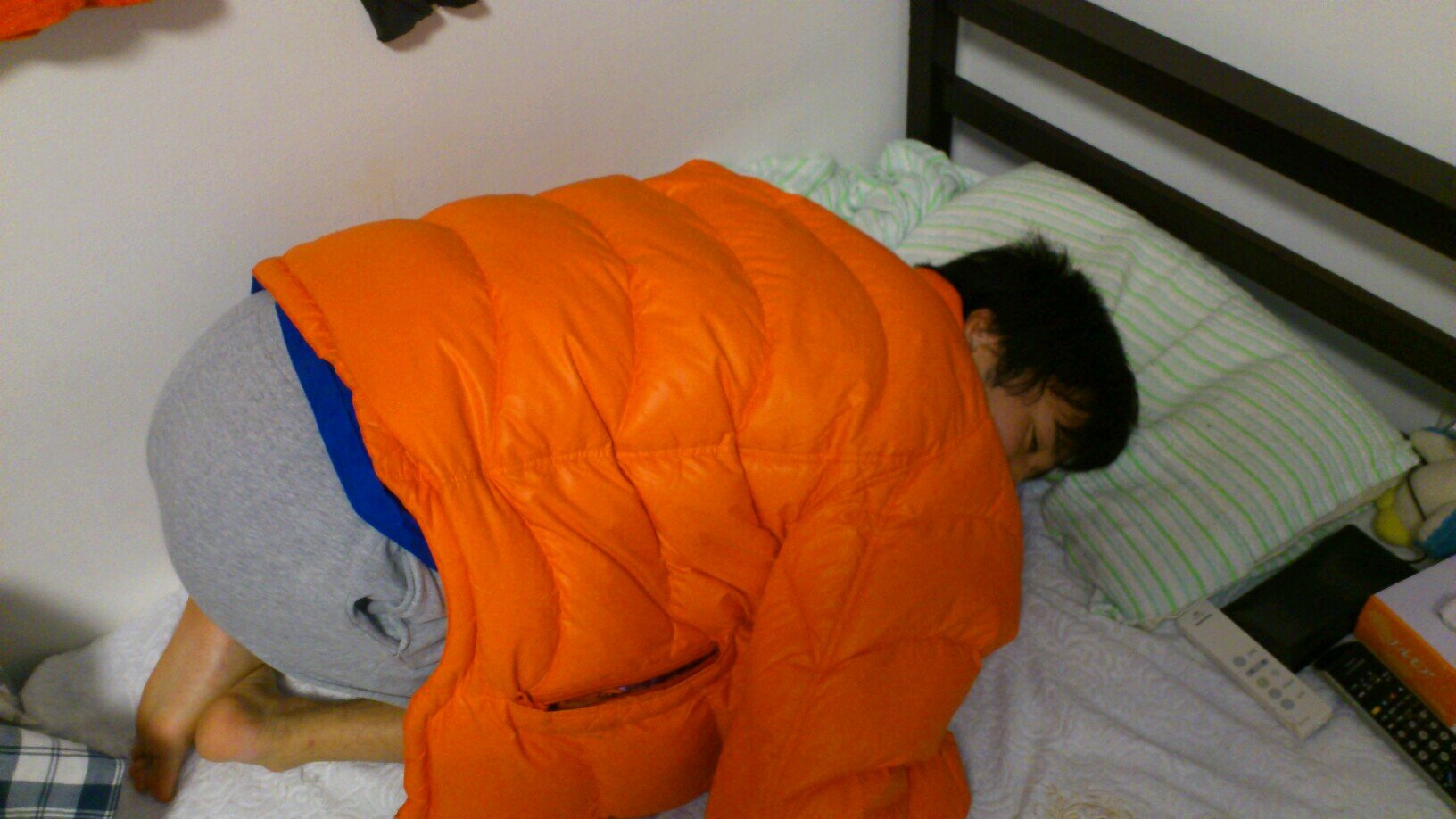 ES・筆記班 班長 河村家の一族 ラグビー　主務？