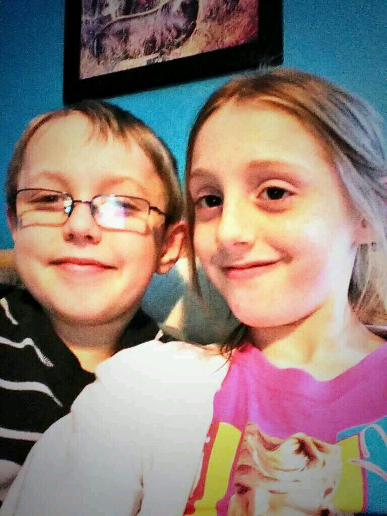 Adriana22468284's profile picture. hi I am always here to talk follow me I follow back and I love dance moms and one direction go maddie and Kendall and chloe abby followed 3/1/14