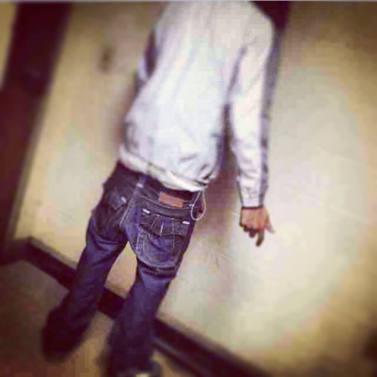 Theres one thing i never did and thats love a bitch cuz im drilling shit i only love my click