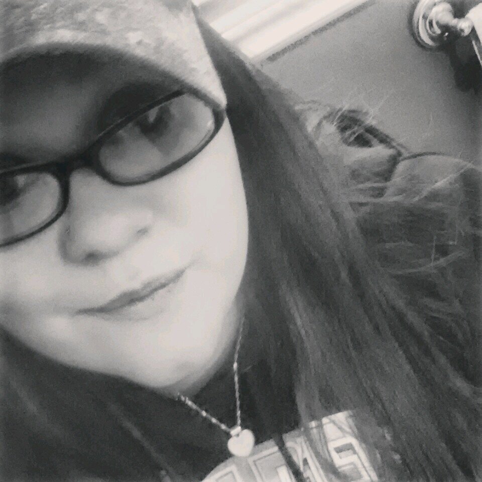 Once and a while, right in the middle of an ordinary life , love gives us a fairy tale ♥ intagram: HThomson28 follow me