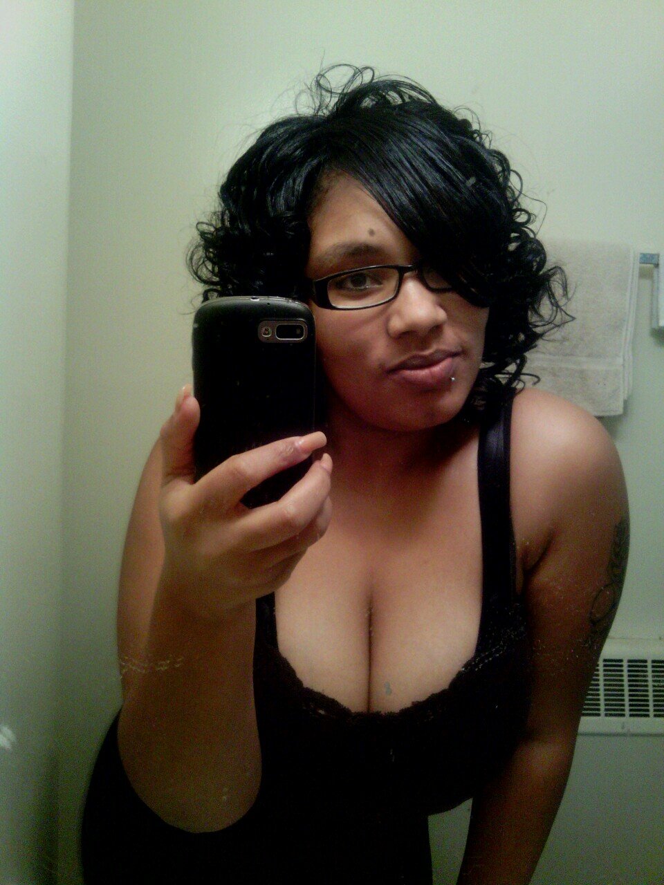 MzShakyra's profile picture. 