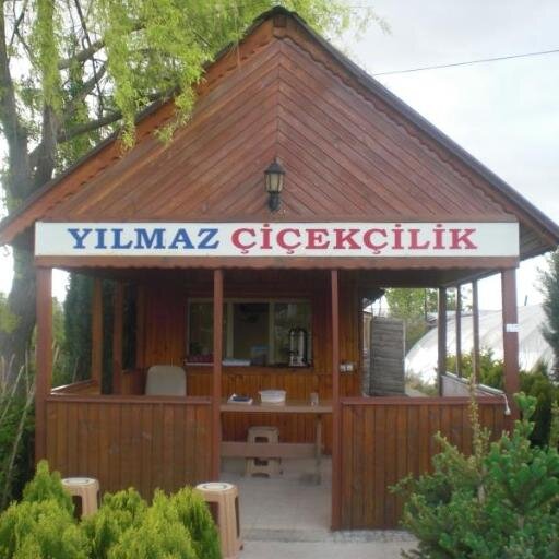 Dış Mekan  peyzaj düzenlemelerinizde işyeriniz veya 
eviniz için en ideal peyzaj projelerinize hazırlayıp uyguluyoruz.  İş Telefon : (0312) 332 45 32