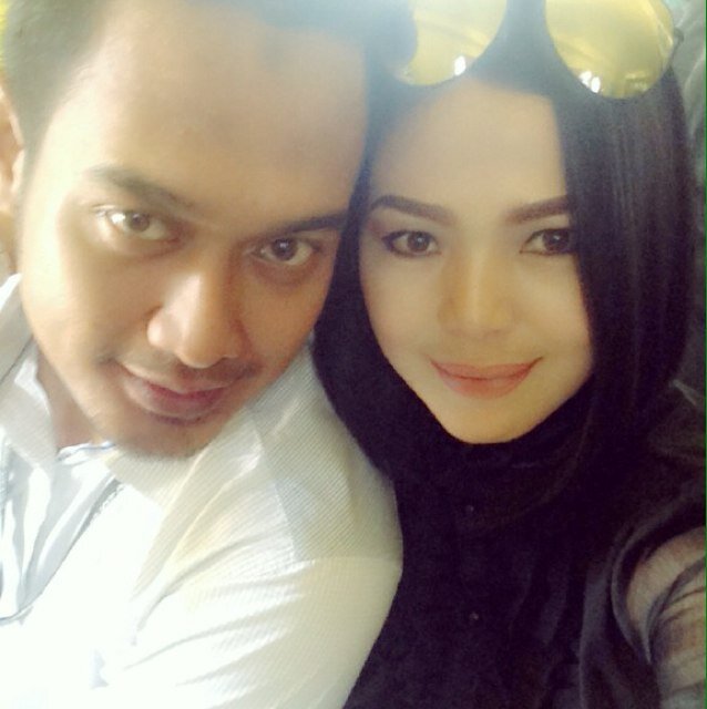 rysckasetyaadi's profile picture. Merelakan bukan berarti menyerah,.tapi lebih kpda menyadari dan menerima..bahwa ada hal2 yg tdak mungkin dipaksakan..