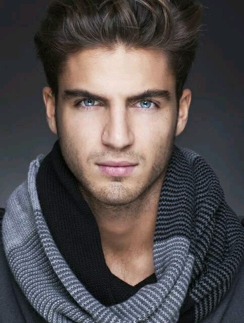 Página dedicada al actor @Maxi_iglesias aquí podrás encontrar información, fotos y mas sobre Maxi