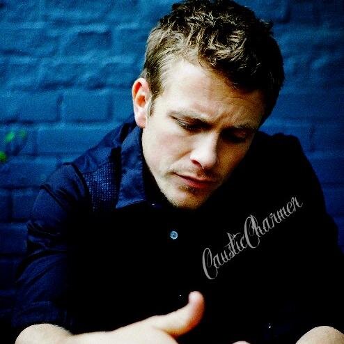 CausticCharmer's profile picture. Loyalties line in more than simply forced bonds, mine are complex. #Owned {18 +RP account}