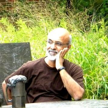 Author and Blogger. An engineer from IIT Kharagpur and a Banker by profession now pursues his passion for writing, painting and music after retirement.