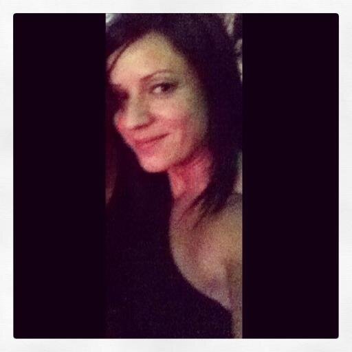 esthereqc's profile picture. 