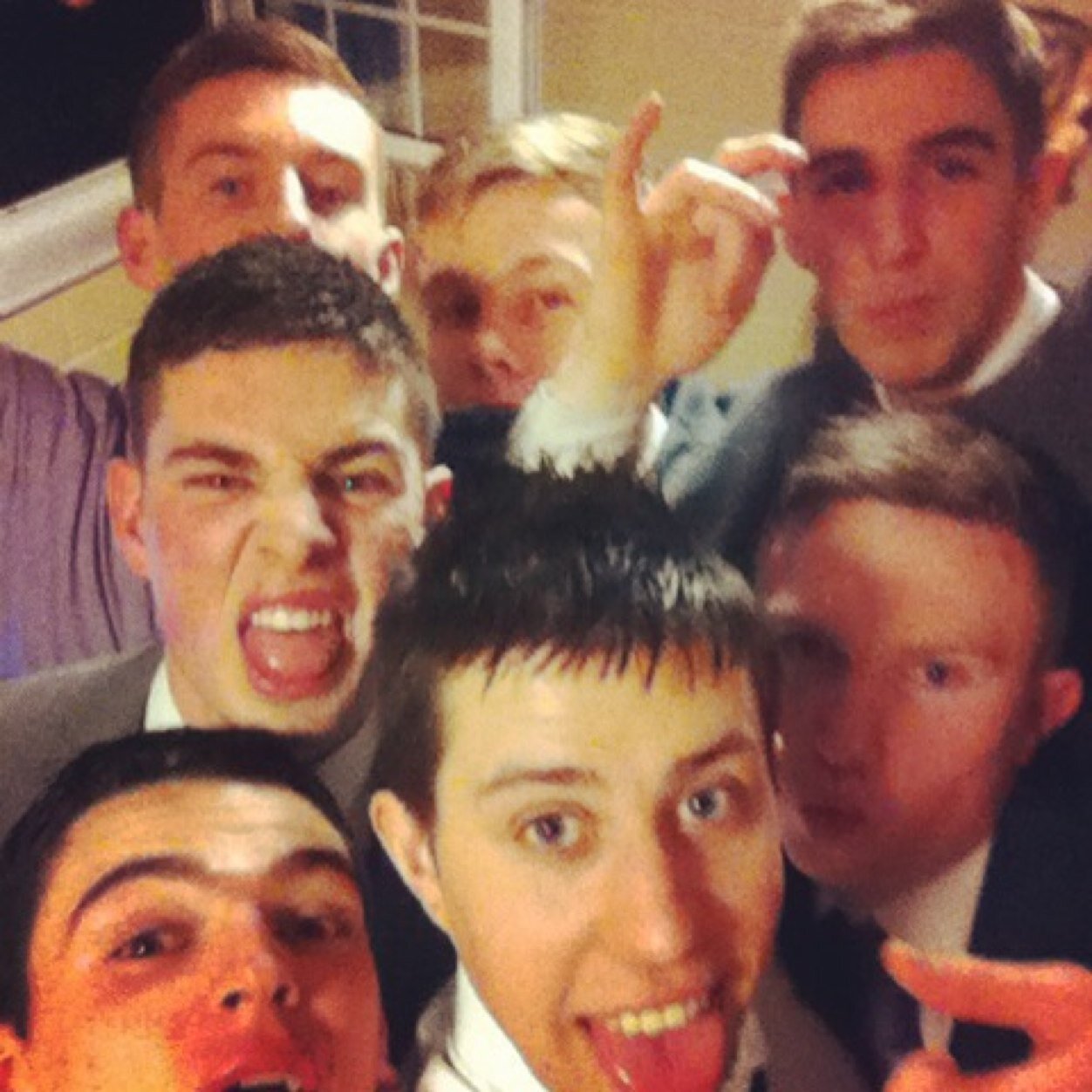 DanielCoffey2's profile picture. hyeeps '''. q. ®~q.   
        aq 
 q.    vv get    CT cp