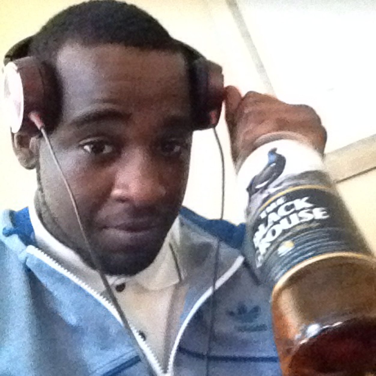 OnlyShaunC's profile picture. judge by interior not by exterior. Football is a passion. Music is a passion and writing is the process Practise Makes Perfect. Big WWE Fan #TeamKeepingItReal