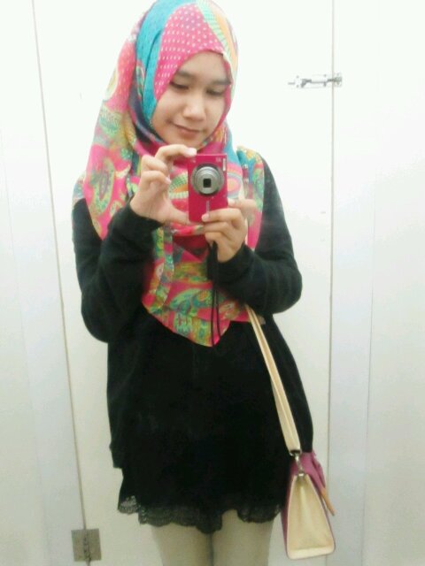 Chin up & love yourself, stay pretty!