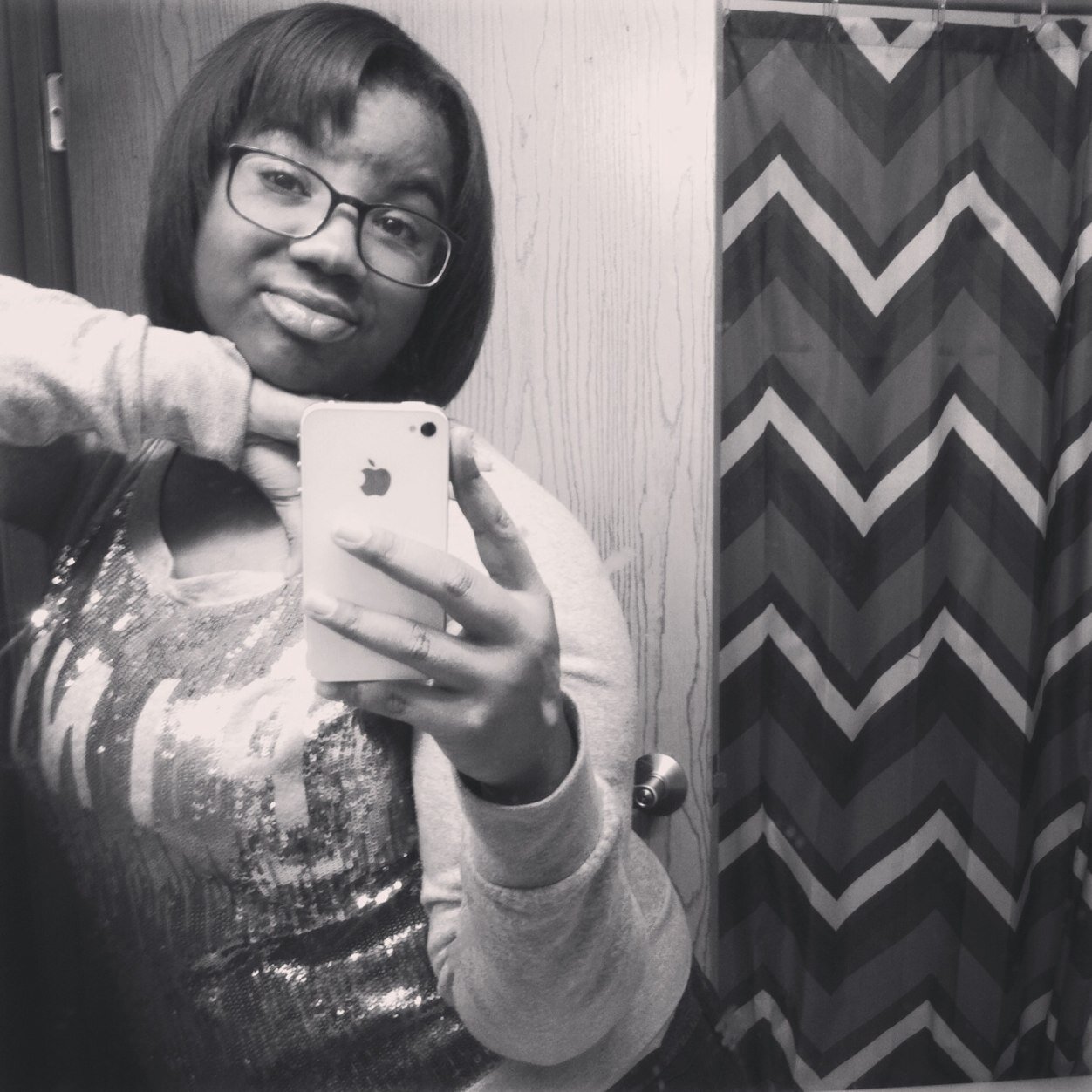 Yu Dont Fuck With Us ' We Dont Fuck With Yall Aint No Different Over On This Sidee ( All Mee ) ' My Bitches Moree Than Friendds They FAMILY