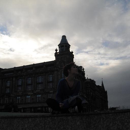 Lauragine's profile picture. 