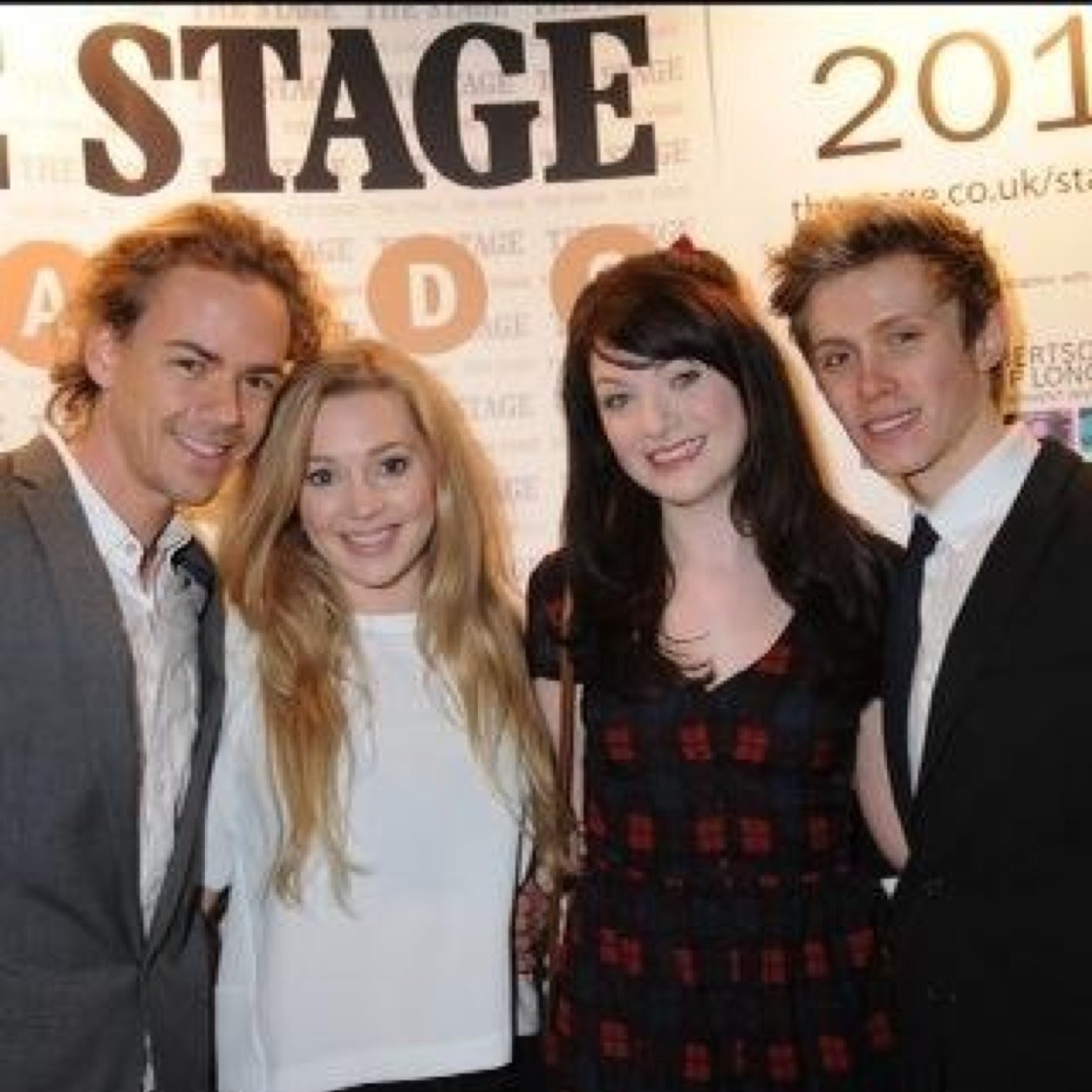 A fanpage for the wonderful @HarrietSJones who is currently playing Christine Daaé in Phantom of the Opera x