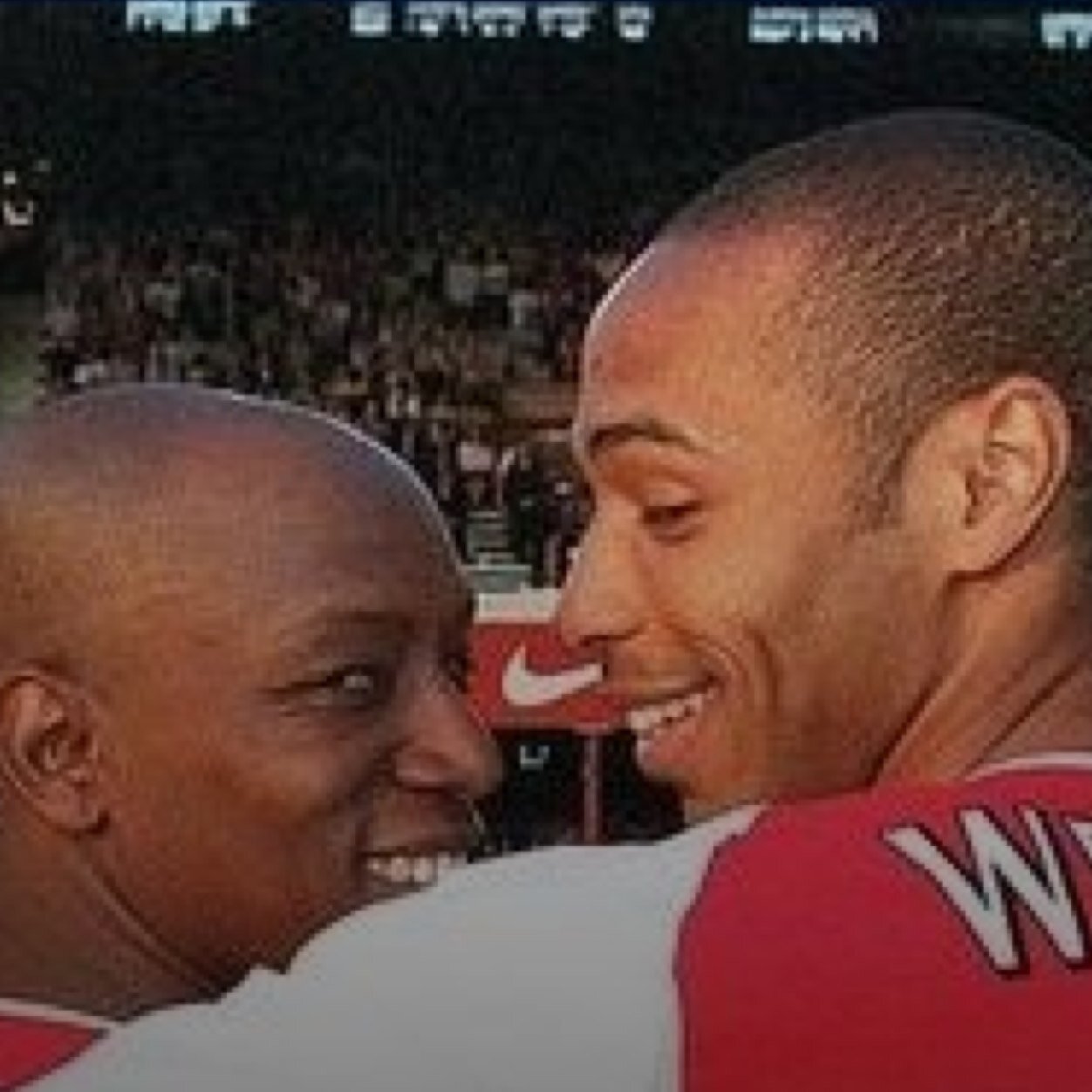 We are The Arsenal #GoonerFamily #Arsenal #ArsenalFamily #LondonIsRed #61NeverAgain #MindTheClass #PTBAG
