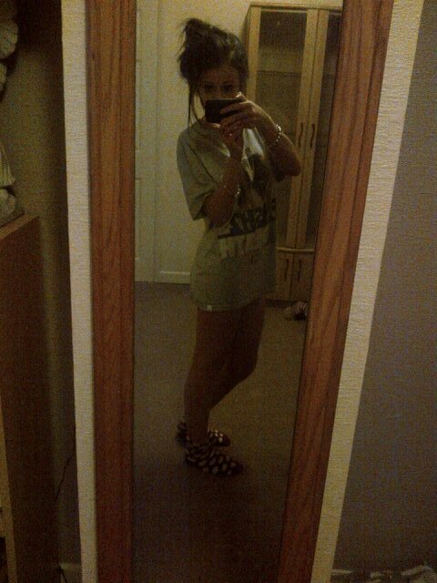 Follow my new accout: shardell_ward
