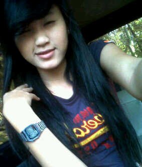 Jadi dirii sendirii lebih baiik ,jika ada seseorang ∂ï sampiing kiita ^^