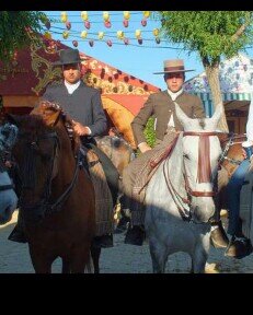 Enamorado del campo y de los caballos y con otros sueños por cumplir .
